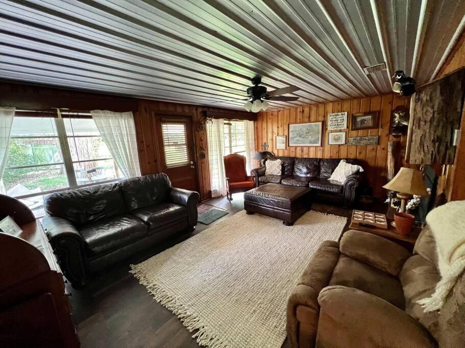 Quiet Farmhouse In The Country Close To Major Theme Parks Ridge Manor Buitenkant foto